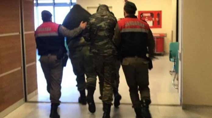 Από πότε οι λάθρο πάνε από Ελλάδα προς Τουρκία; «Περάσαμε τα σύνορα νομίζοντας ότι ακολουθούσαμε ίχνη λαθρομεταναστών» είπαν οι Έλληνες στρατιωτικοί στο δικαστήριο